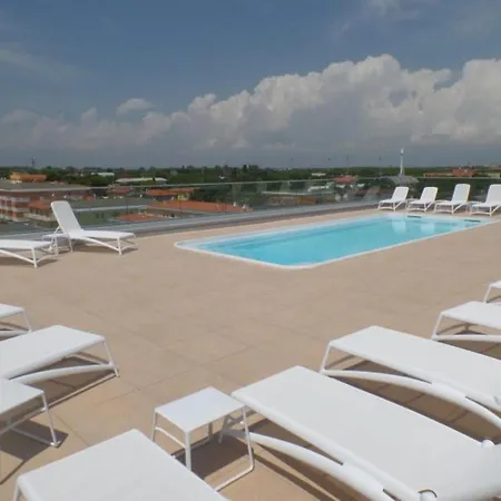 Sunny Vacation With Private Terraces * Bibione
